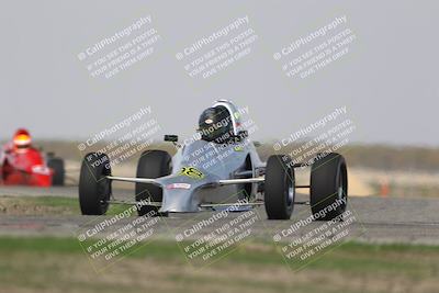 media/Oct-25-2025-CalClub SCCA (Sat) [[34c778dfbe]]/Group 6/Qualifying/